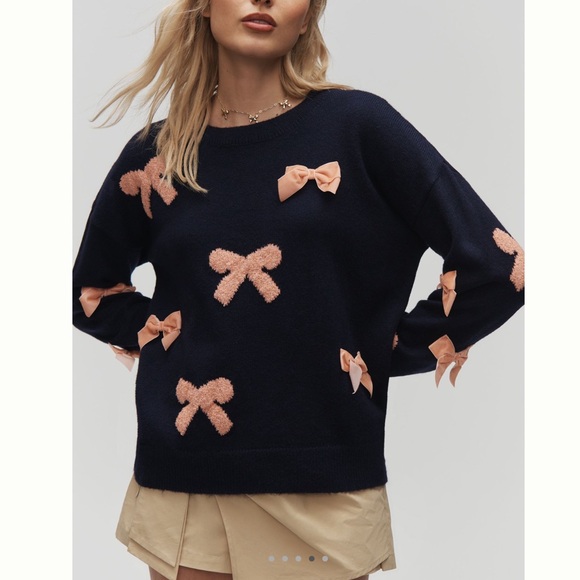🎀Maeve 3D Bow Sweater Anthropologie - Picture 4 of 16